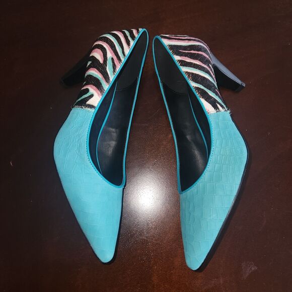 NWOT LOGO by Lori Goldstein Size 9 Linda Pumps Blue Animal Hair Print High Heels - Picture 4 of 7